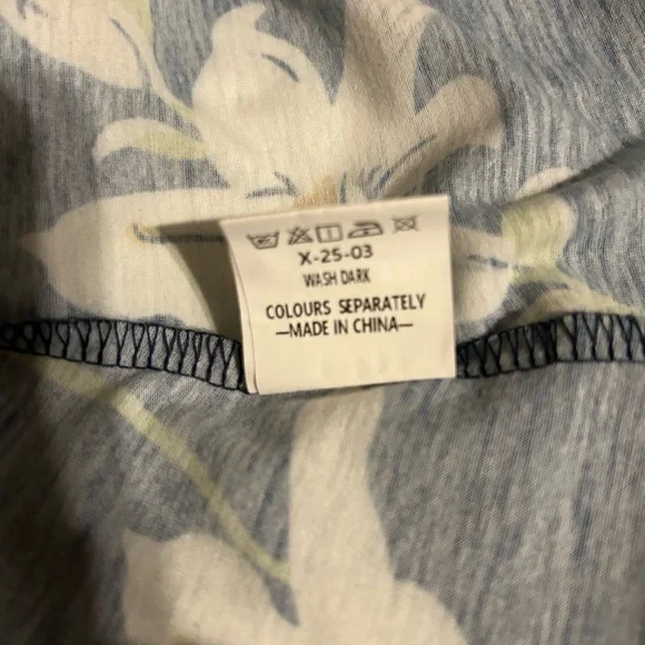 Blue and Cream Casual Sundress with deep V neck fits like a large. - Picture 12 of 12